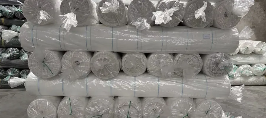 Water Permeable & Breathable, Moisture Retention & Anti-waterlogging